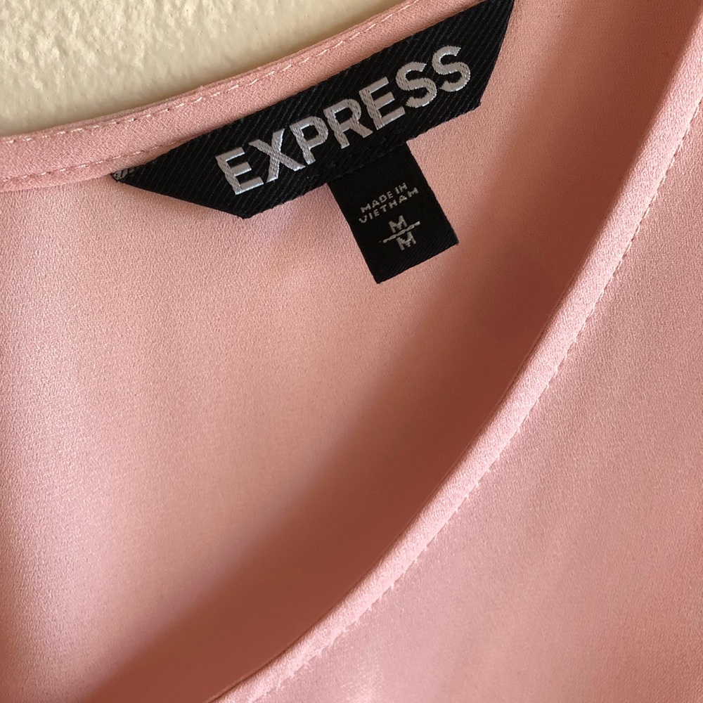 Sold ❗️HOST PICK❗️Express pink/coral dress shirt! - Picture 5 of 6